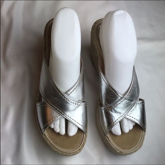 Casteller silver wedge leather mules.  NEW - Picture 3 of 8